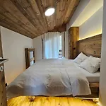 Apartment Magnifique Attique Avec Vue Sur Le De La Moubra