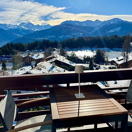 Apartment Magnifique Attique Avec Vue Sur Le De La Moubra Crans-Montana