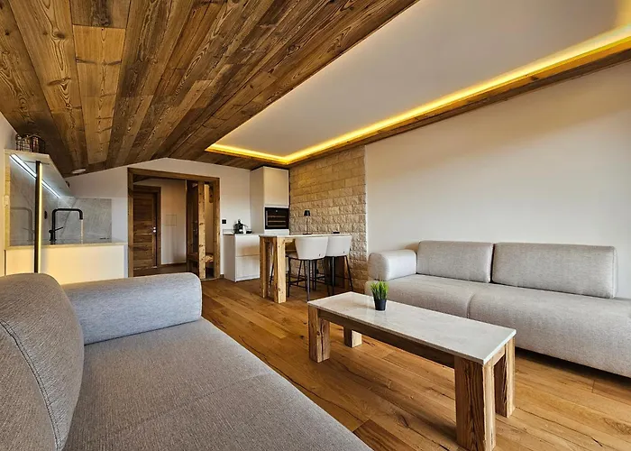 Apartment Magnifique Attique Avec Vue Sur Le De La Moubra Crans-Montana