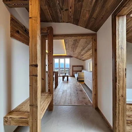 Magnifique Attique Avec Vue Sur Le De La Moubra 克莱恩 蒙塔纳