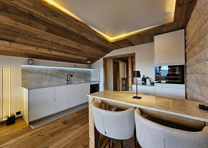 Magnifique Attique Avec Vue Sur Le De La Moubra Crans-Montana